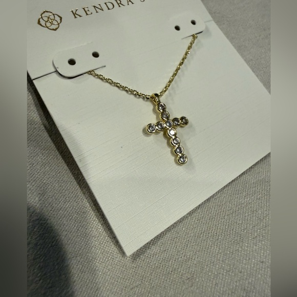✝️Kendra Scott KS Cross Gold Pendant Necklace in White Crystal - Picture 6 of 7